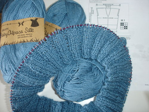 Drops 134-35 Garnstudio Printemps in Babyalpaca Silk